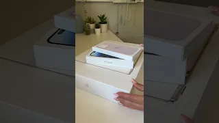 Unboxing new apple products 💻