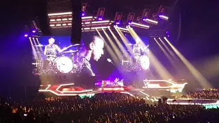 Muse "Time Is Running Out" - live at Mercedes Benz Arena Berlin 10.09.2019