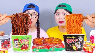 Fideos de fuego de comida picante Mukbang DONA