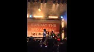 Bilal Saeed singing live