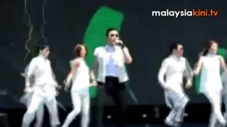 Psy's management: M'sian gov't didn't pay for show