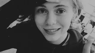 Sophia lillis and Finn wolfhard edit