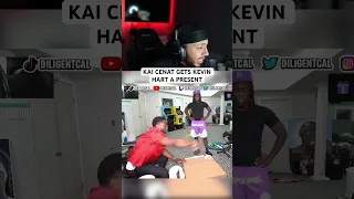 Kai Cenat gets Kevin hart a special present 🤣🤣🤣