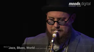 Ostkreuz - Simon Spiess Trio live at Moods 2018