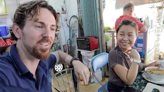 Aussie Meets the Neighbors in Da Nang, Vietnam