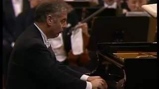 Brahms Piano Concerto No 2 -  Barenboim, Celibidache, 1991