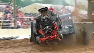 Mega Action-Big 9 Class Truck And Tractor Pulling Event