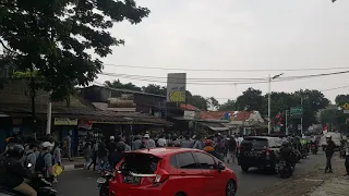 Demo mahasiswa hari ini dari arah UI UP mnuju istana