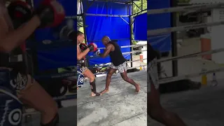 KHALIL ROUNTREE TRAINING MUAY THAI WITH EDDIE FARRELL