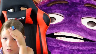 Can Madison and Trinity Escape Grimace?!?! (Grimace Story on Roblox)