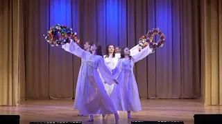 Танцевальный коллектив "Карусель"