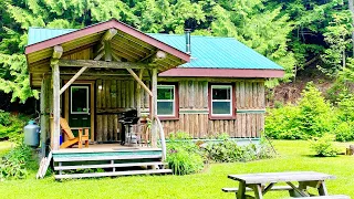 Rustic Beautiful Bella Coola Cabin House | Lovely Tiny House