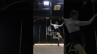 Sasha Romanova - Pole Choreography