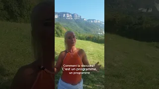 La clé du succès social : Comment une poignée de main ferme peut changer votre vie ! 💥🤝