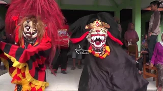 BARONG BLORA VS BARONGSAI