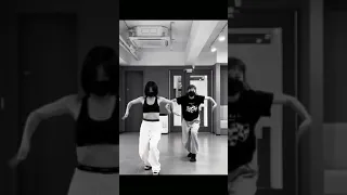 Seulgi~"Bury a friend" Billie Eilish (choreography by Spella) Mirrored & Slowed