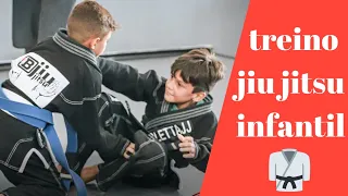 Treino jiu jitsu infantil