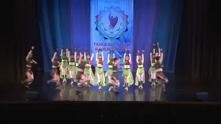 Народно-стилизованный танец "Эхо Байкала"