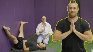 NFL Yoga Routine with George Kittle Led By His Sister, Emma Kittle!