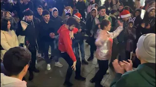 Тбилиси Лезгинка 2022 Шибаба Девушки Танцуют Супер В Толпе Бешенная Атмосфера Чеченская Песня