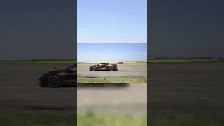 Ferrari 458 Speciale vs Corvette C8  Roll Race