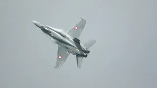 Le Temps des Hélices 2024 Démo 2 FA/18 Hornet Suisse