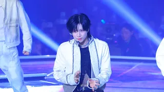 [4K] 231225 샤이니 태민 직캠 SBS 가요대전 Sherlock (TAEMIN FOCUS)