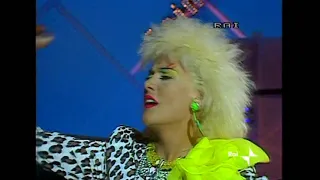 Donatella Rettore - Femme fatale (Original Video)