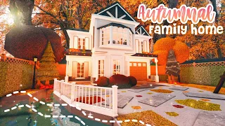 Two Story Autumnal Family Roleplay Home Speedbuild and Tour - iTapixca Builds