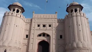 Shahi Qila & Badshahi Masjid In Lahore