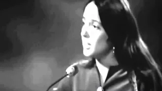 Joan Baez - With God On Our Side (BBC Television Theatre, London - June 5, 1965)