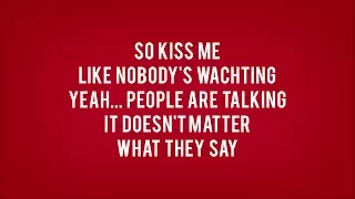 Simple Plan - Kiss Me Like Nobody’s Watching (Lyrics)