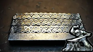 Chain Damascus steel.