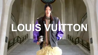 Louis Vuitton Fall-Winter 2021-2022 Women’s Fashion Show (Sora Choi...)