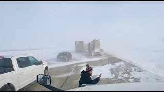 Thand se Truck ka Diesel Freeze uske baad ROAD CLOSED 😱 | Canada Trucking in Bad Weather