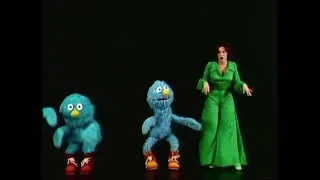 The Muppet Show - 120: Valerie Harper - “Nobody Does It Like Me” (1977)