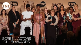 OITNB: Press Room Q&A [CLIP #3] | 23rd Annual SAG Awards | TNT