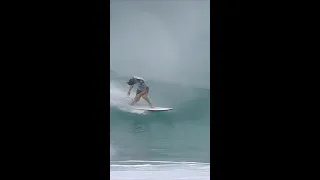 JOÃO "OH WOW" CHIANCA w/ the 8.67 at the Billabong Pro Pipeline 2023