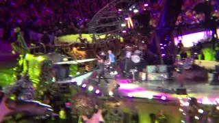 Coldplay perform Viva La Vida at Paralympic Closing Ceremony