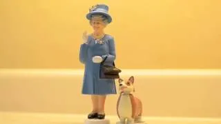 The Queen and her corgi