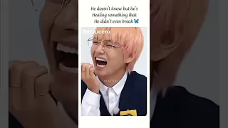 his laugh is my therapy ❤️#bts #kimtaehyung #btsarmy #youtubeshorts