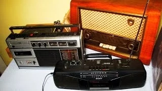 Old Radios as Smartphone Docking Stations / Tube Radios