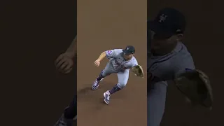 Pete Alonso makes an amazing defensive stop! 🐻‍❄️🤯