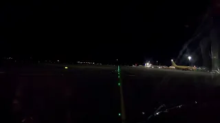 Boeing 737-800 cockpit Departure runway 28 in Bergamo