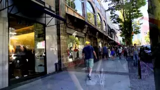 ROBSON STREET, VANCOUVER, CANADA, 2011