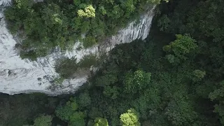 GLOBALink | Giant karst sinkhole discovered in China's Guangxi