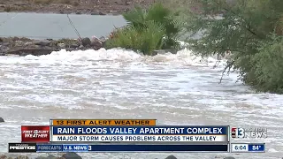 Rain causing flooding, leaking roofs in Las Vegas valley