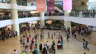 香港青少年管弦樂團(MYO) Flash Mob 2015 at Pacific Place HK (2)