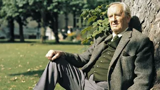 Tolkien answers a letter about Pipe Smoking