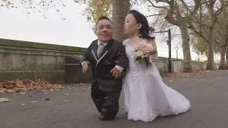 Meet the world’s smallest married couple - Paulo and Katyucia